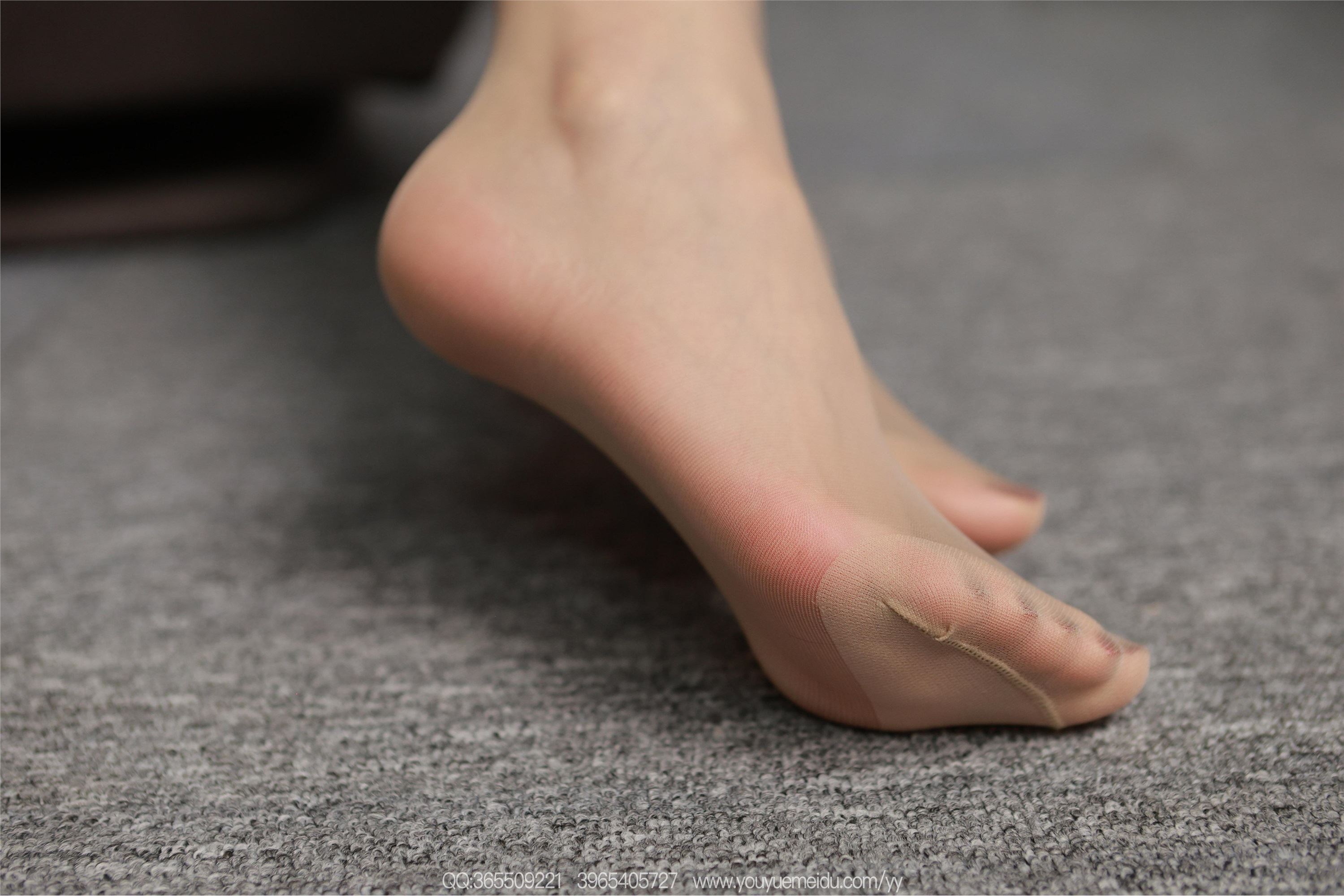 IESS异思趣向  2025.08.05 丝享家 2124 团团《鱼嘴高跟》